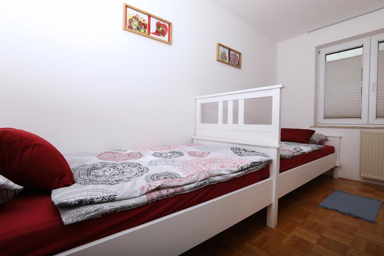 Apartma Dolinar Гореня Вас Экстерьер фото